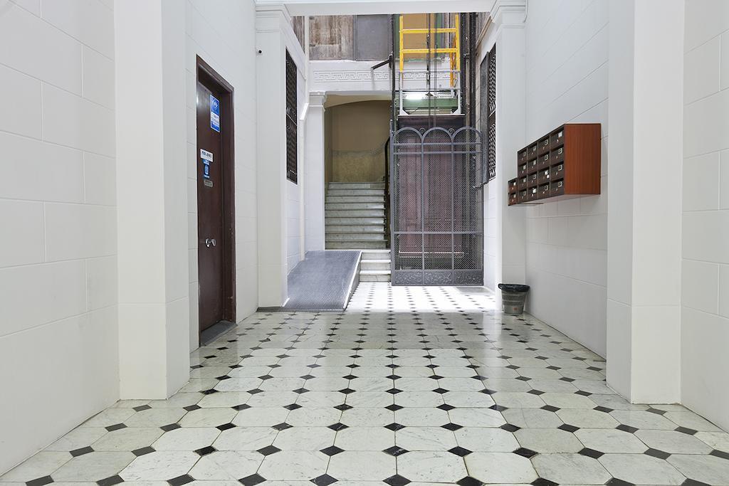 Apartamento Gorgeous Ronda Sant Pere Rafael Barcelona Exterior foto